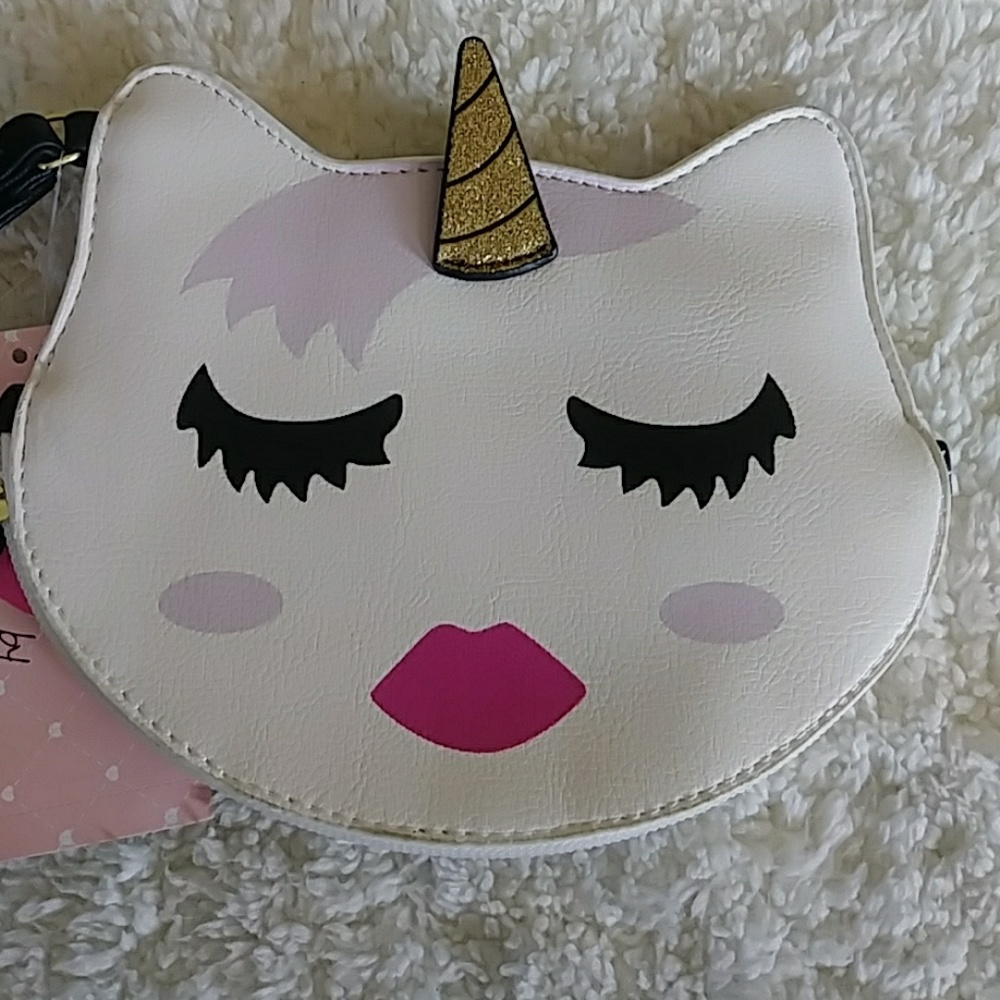 🌸Betsey Johnson Wristlet🌸